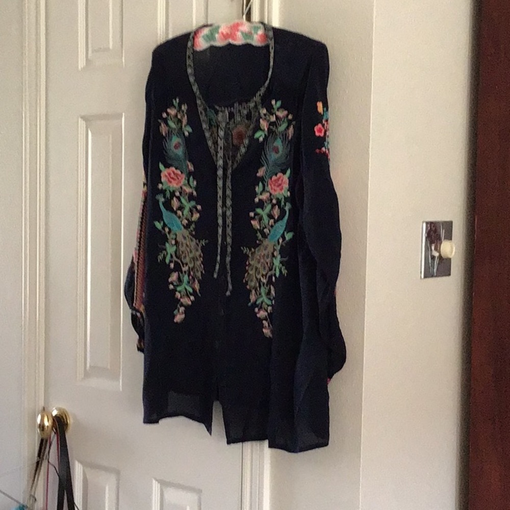 Ladies blouse